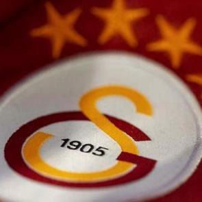 Karşıyakalı Muhsin Yaşar resmen Galatasaray'da