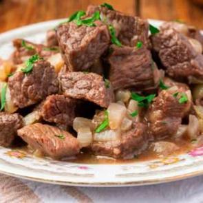 Kurban Bayramı'nda Et Zehirlenmesi'ne dikkat! Bu belirtilerle ortaya çıkıyor