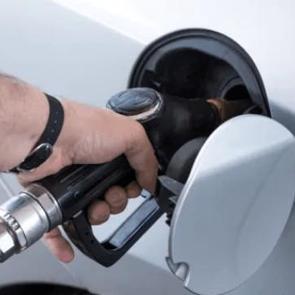 Yakıt cimrisi otomobiller! Zamlar yanlarından geçmiyor...