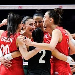 Filenin Sultanları durdurulamıyor! Son kurbanı Polonya