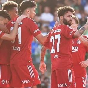 Beşiktaş siyahla beyaz gibi... Kayıp sezonun panoraması