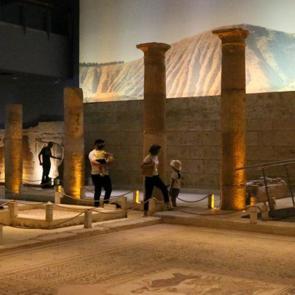 “Çingene Kızı” bu müzede sergileniyor! Bayramın tatilinde doldu taştı