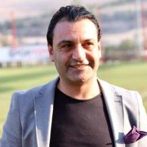 Efsane kul&uuml;b&uuml;n zor g&uuml;nleri: 1. Lig'den 2. Lig'e d&uuml;şt&uuml;ler, Başkan adayı &ccedil;ekildi