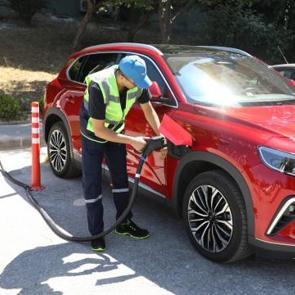 Elektrikli araç şarj istasyonu 11 bin 500'e ulaştı!