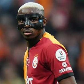 Fenerbah&ccedil;e Osimhen'den haber bekliyor: Dev transferin &ouml;n&uuml; a&ccedil;ılacak