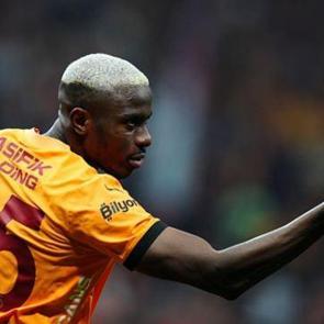 Araplar masadan kalktı! Galatasaray'a Osimhen'den bayram m&uuml;jdesi