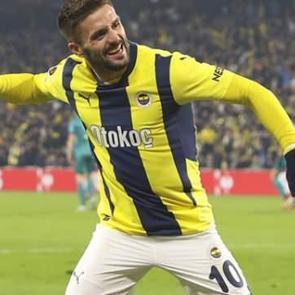 B&uuml;t&ccedil;e hazır! Dusan Tadic, yıldız isme referans oldu: Mutlaka Fenerbah&ccedil;e'ye gitmelisin