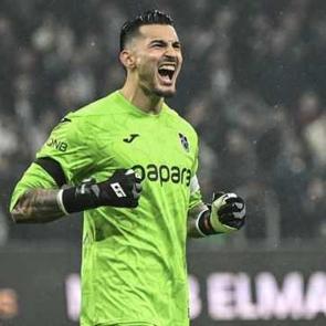 Avrupa devi Uğurcan &Ccedil;akır i&ccedil;in ısrarcı! Şimdi de farklı bir yola başvurdular