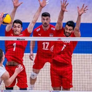 İlk sette &uuml;st&uuml;nl&uuml;k kurmuşlardı: Filenin Efeleri Sırbistan'a mağlup oldu