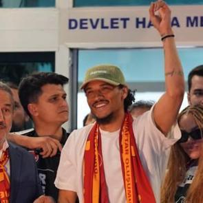 Leroy Sane ilk adım! Alman oyuncu Cimbom'a ne katar?