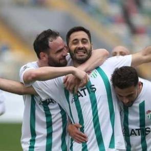 Şampiyon kadroda yer almıştı! Yollar ayrıldı