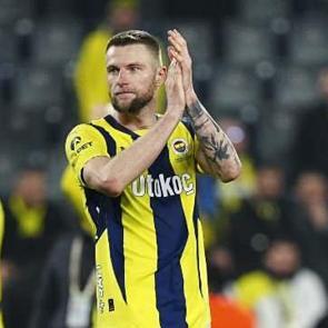 Milan Skriniar, Fenerbah&ccedil;e i&ccedil;in bug&uuml;n İstanbul'a geliyor