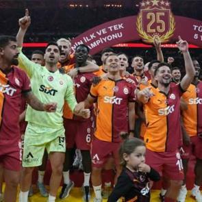 2 bin 250 TL'ye satılacak: Darphane'den Galatasaray'a 'hatıra parası'