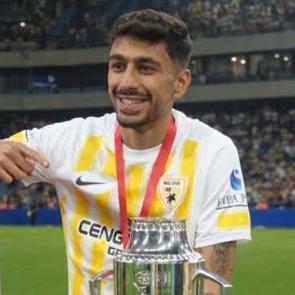 2. Lig futbolcusu bir gecede iki imza birden attı: Başkan jest yaptı