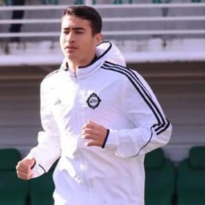 2006 doğumlu futbolcu 4 milyon TL'yi beğenmedi: 3. Lig'e d&uuml;şen S&uuml;per Lig efsanesi zorda