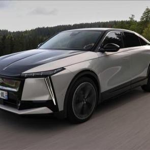 DS N&deg;8 otomobil, yılın son &ccedil;eyreğinde T&uuml;rkiye'de satışa sunulacak