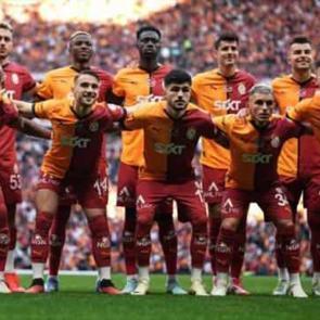 Eşyalarını &uuml;lkesine g&ouml;nderdi! Galatasaray'da flaş ayrılık