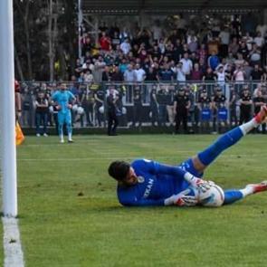 S&uuml;per Lig devine 2004'l&uuml; milli kaleci! 