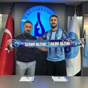 3. Lig'in 'gurbet&ccedil;i kralı' 6 aylık performansıyla yeni kontratı kaptı