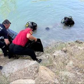 Adana'da piknik yaptığı yerde dereye girip, boğuldu