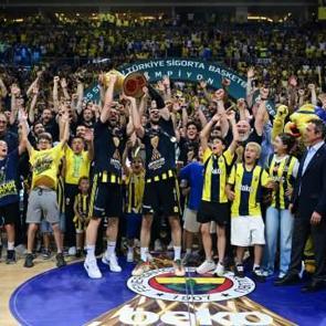 Basketbol S&uuml;per Ligi'nde sampiyon Fenerbah&ccedil;e