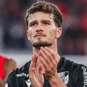 Beşiktaş'a bir Portekizli daha! Transferde iki dişli rakip