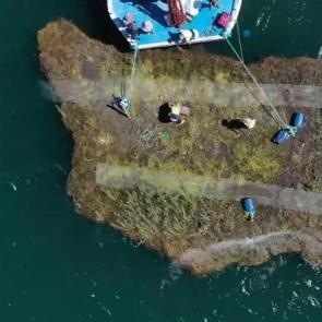 Bu uygulama dünyada ilk! Hareketli adaları halatla bağladılar