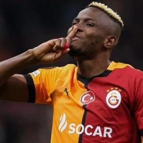 Osimhen, Galatasaray i&ccedil;in harekete ge&ccedil;ti! Napoli k&ouml;şeye sıkıştı