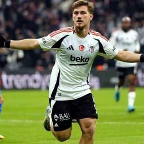 Semih Kılı&ccedil;soy Avrupa yolcusu! Beşiktaş ve gen&ccedil; yıldız teklife sıcak bakıyor