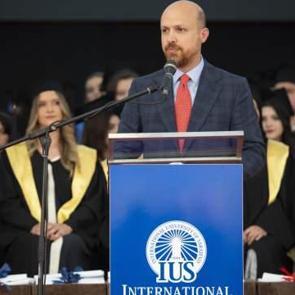Uluslararası Saraybosna Üniversitesi 17. dönem mezunlarını verdi