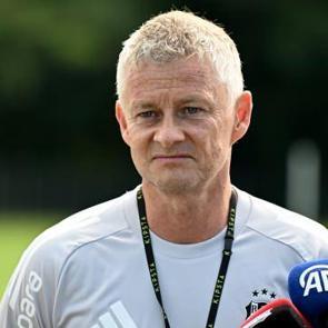 Solskjaer'den Arda Turan'a mesaj var: 'Onu tanıyoruz'