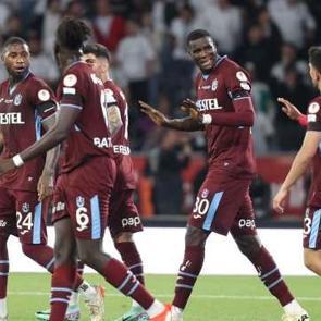 Trabzonspor forvet transferini bitirdi: Havalimanına iniş saati duyuruldu