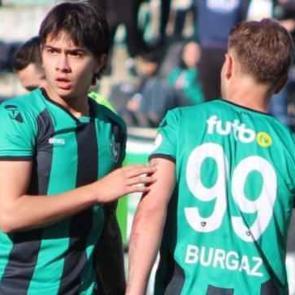 Amat&ouml;re d&uuml;şen S&uuml;per Lig efsanesi zorda: Ellerinde futbolcu kalmadı