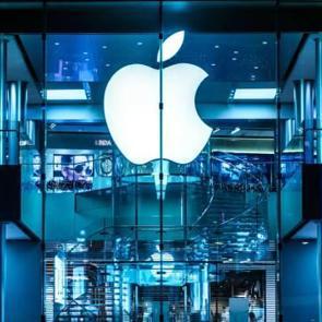 Apple'ı sarsan şok! Yapay zeka liderini 'süper zeka'ya kaptırdı