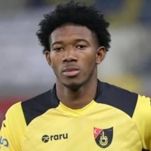 Avrupa'ya transfer olan Afrikalı &ouml;ğrenciye hocasından destek: İkinci Henry