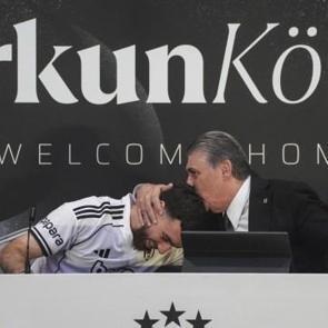 Beşiktaş Orkun K&ouml;k&ccedil;&uuml; i&ccedil;in imza t&ouml;reni d&uuml;zenledi! 'D&uuml;nyanın en mutlu insanıyım'