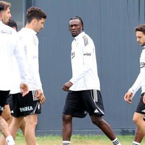 Beşiktaş sahaya iniyor! Yeni transferler g&ouml;r&uuml;c&uuml;ye &ccedil;ıkıyor: Ma&ccedil;lar şifresiz