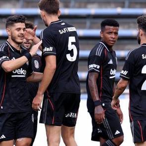 Beşiktaş'tan hazırlık ma&ccedil;ında tatsız prova
