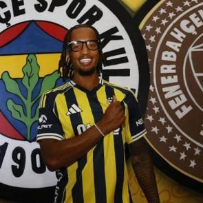 Fenerbahçe yeni transferini duyurdu! 3+1 yıllık sözleşme