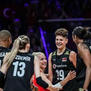 Filenin Sultanları finalleri garantiledi