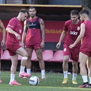 Galatasaray'a b&uuml;y&uuml;k umutlara gelmişti: S&uuml;per Lig ekibine imzayı attı