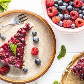 Hem hafif hem lezzetli: Orman Meyveli Cheesecake