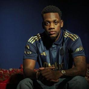 Jhon Duran i&ccedil;in &ccedil;ılgın iddia! Daha ma&ccedil;a bile &ccedil;ıkmadan S&uuml;per Lig'de tarihe ge&ccedil;ecek