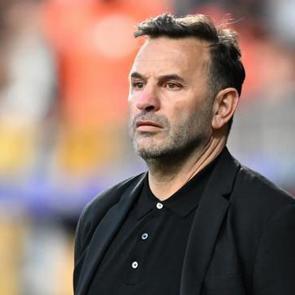 Okan Buruk a&ccedil;ıkladı! Galatasaray'ın Hakan &Ccedil;alhanoğlu transferinde Osimhen detayı! 