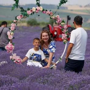 Ot deyip geçmediler! Şimdi en güzel fotoğraflar buralarda çekiliyor