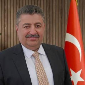Prof. Dr. Adem Akçakaya, Bezmialem Vakıf Üniversitesi Rektörlüğüne asaleten atandı