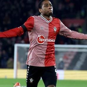 Beşiktaş yeni transferini resmen a&ccedil;ıkladı! Maliyeti hakkında &ccedil;ıkan haberlere yalanlama