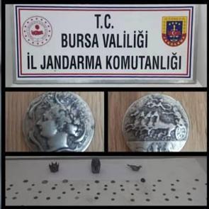 Bursa'da tarihi eser operasyonu: 2 gözaltı