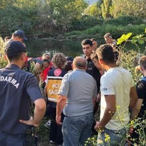 Eskişehir'de Sakarya Nehri’ne giren 2 kişi boğuldu