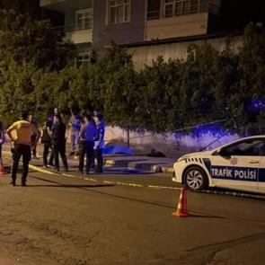 Evinin karşısındaki kaldırımda ölü bulundu